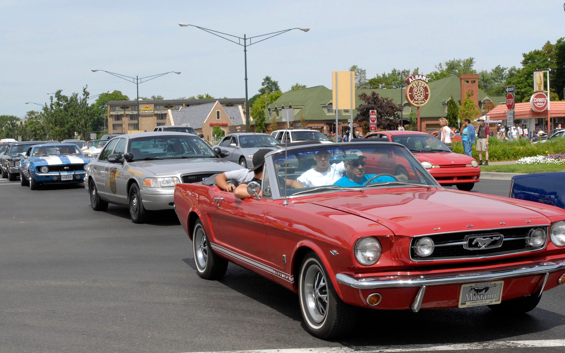 Woodward Dream Cruise Classic Cars and New Vehicle Reveal The Car Guide