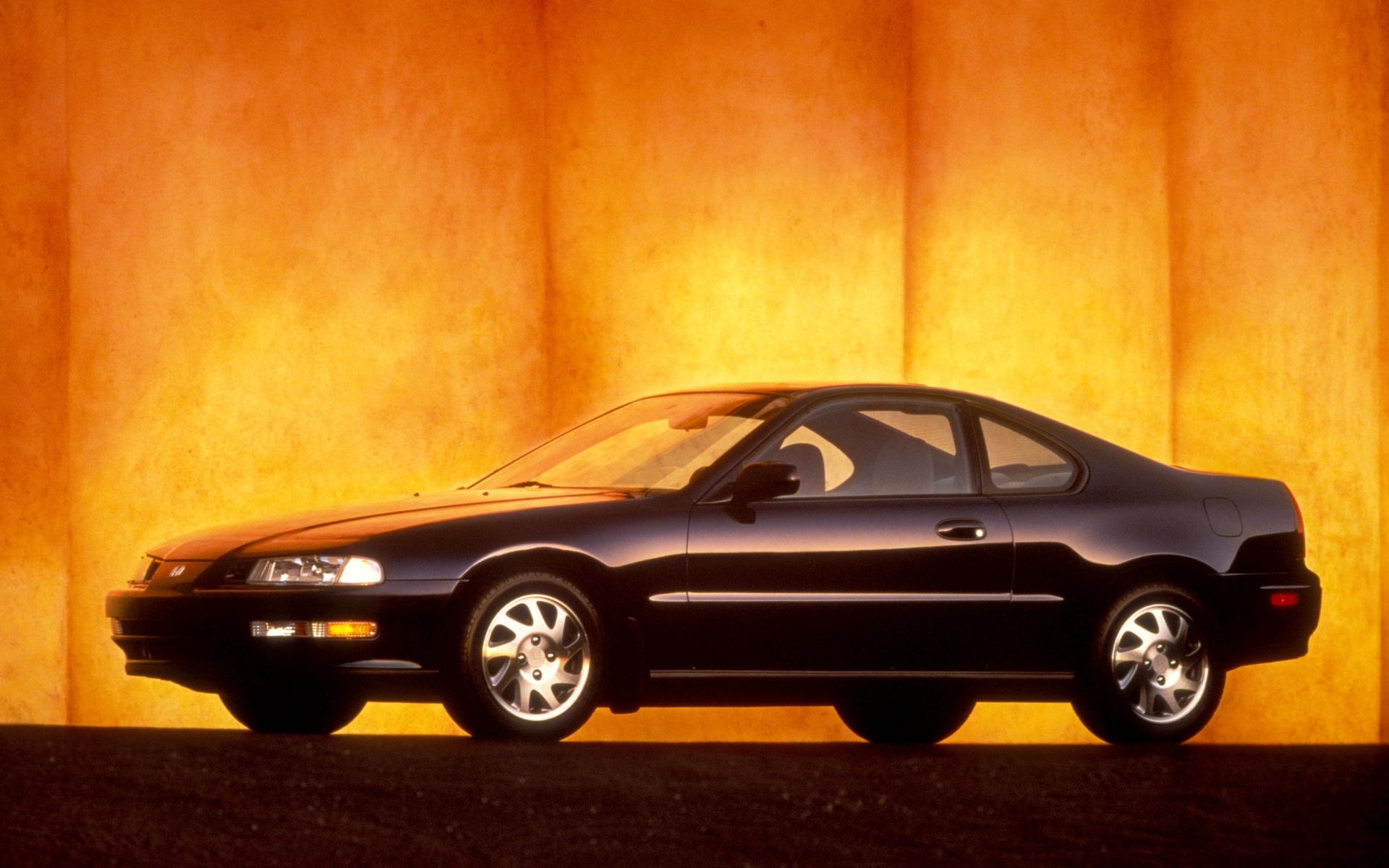 <p>1993 Honda Prelude SR<br>Fourth generation (1992-1996)</p>