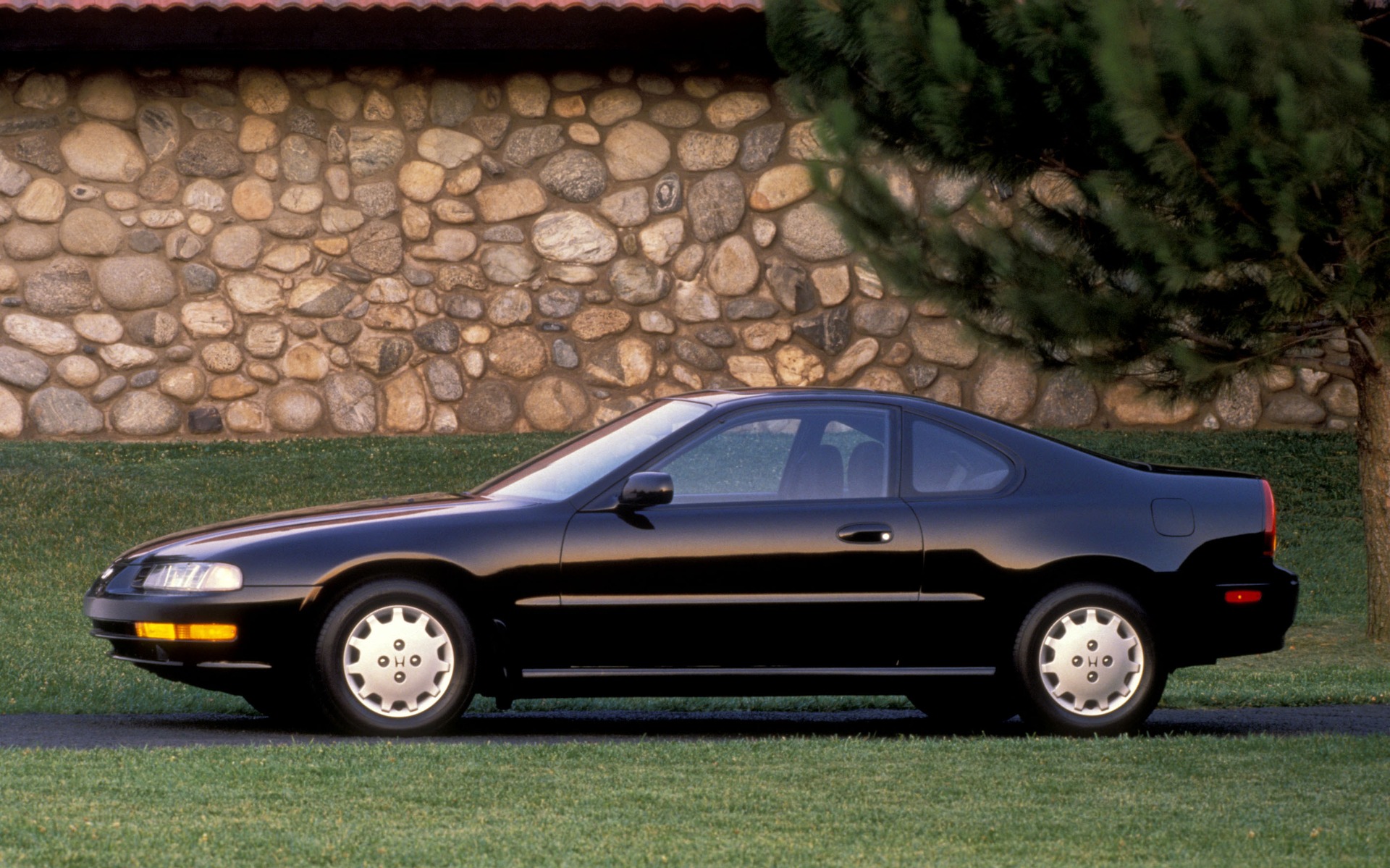 <p>1993 Honda Prelude S<br>Fourth generation (1992-1996)</p>