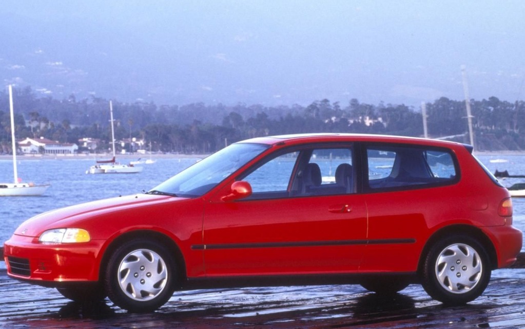 <p>Honda Civic 1993<br>G&eacute;n&eacute;ration #5 (1992-1995)</p>