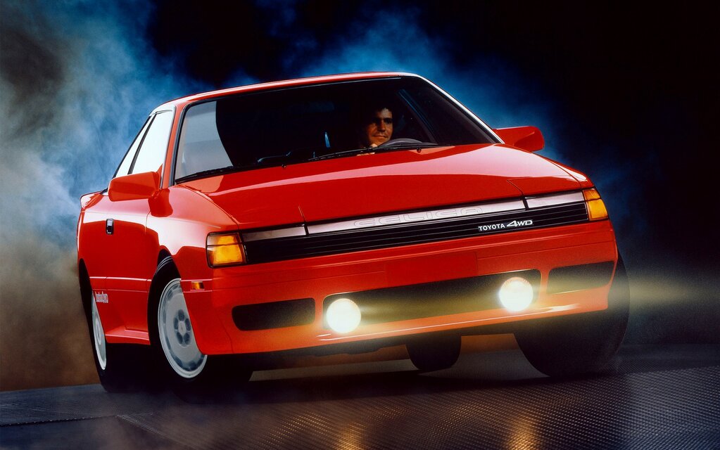 Top 15 Affordable Sports Cars of the 80s - 1/16