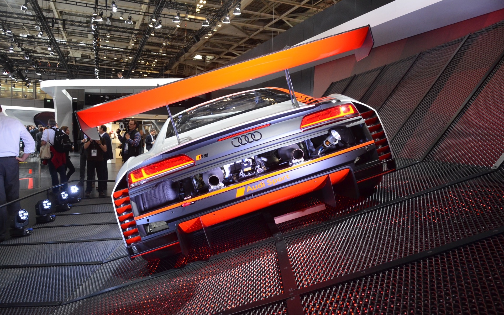<p>Audi R8 LMS GT3</p>