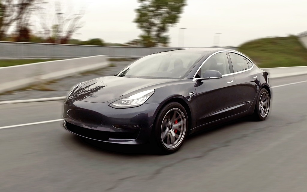 Tesla Model 3 2019: La voiture électrique « abordable » se fait attendre -  Guide Auto