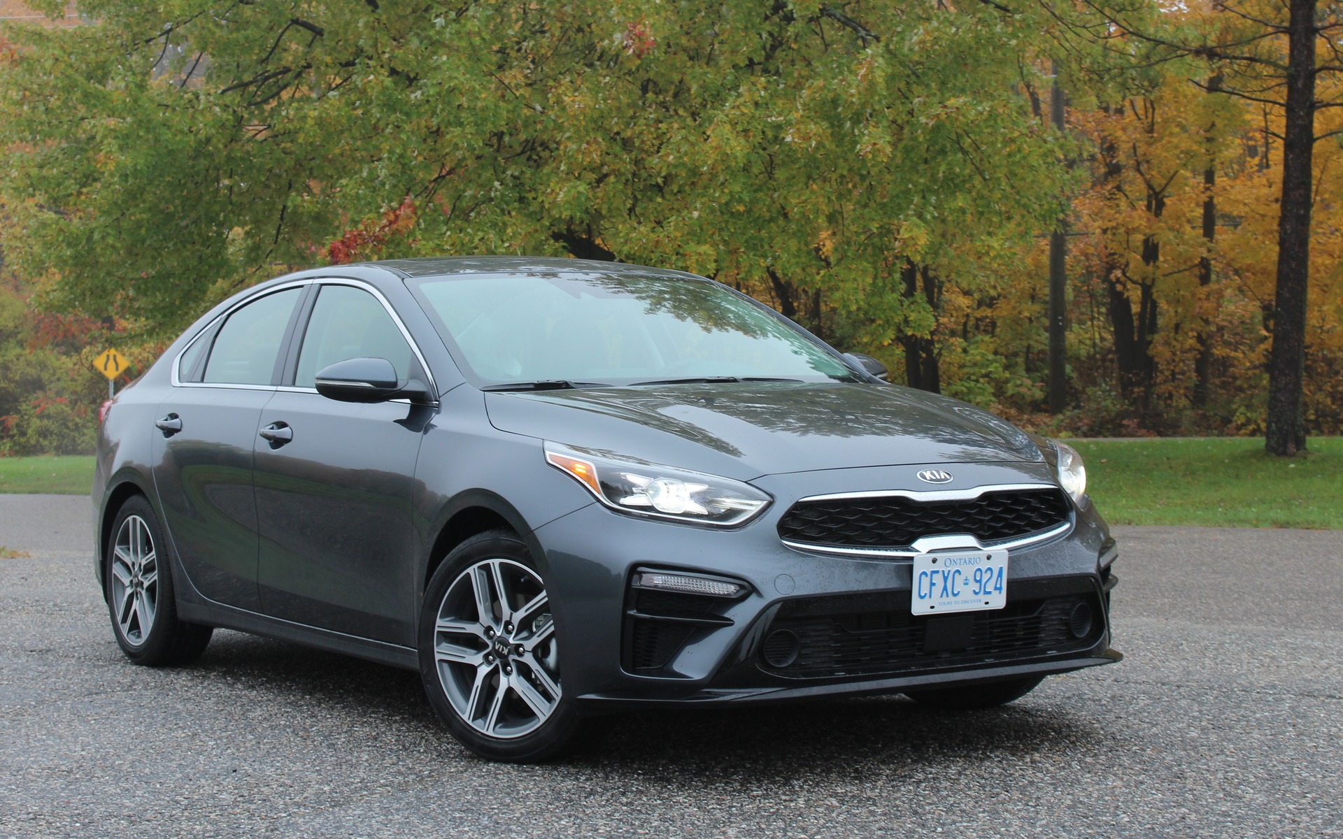 2019 Kia Forte: The Smart Sedan - 10/26