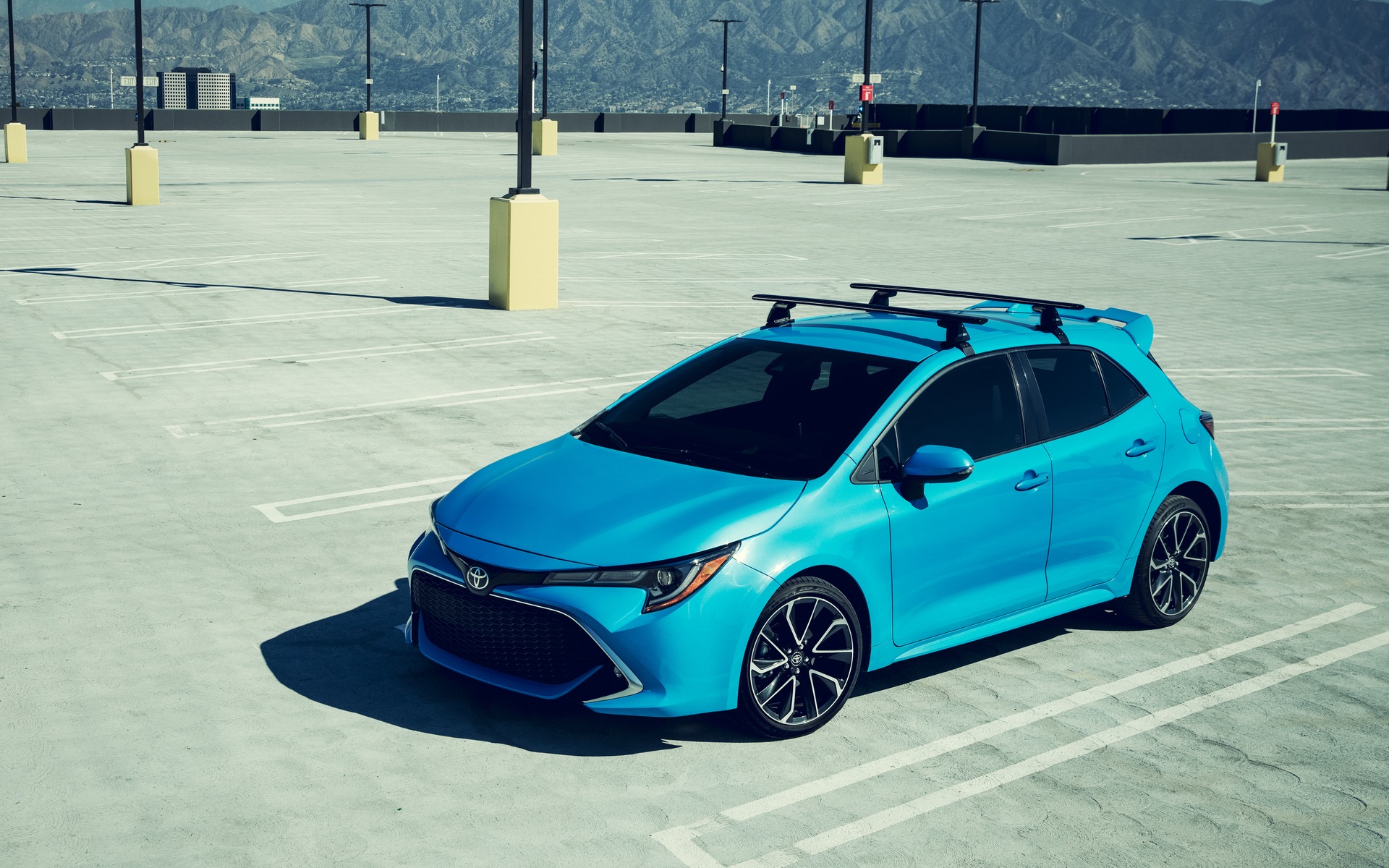 <p>Toyota Corolla Hatchback 2019</p>