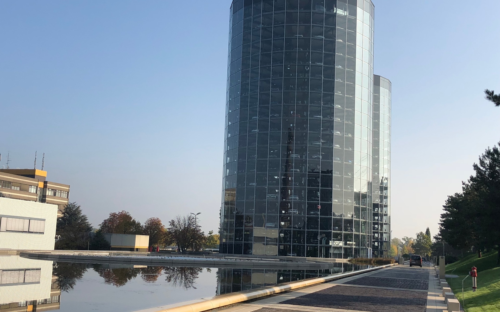 <p>The twin towers at the Autostadt</p>
