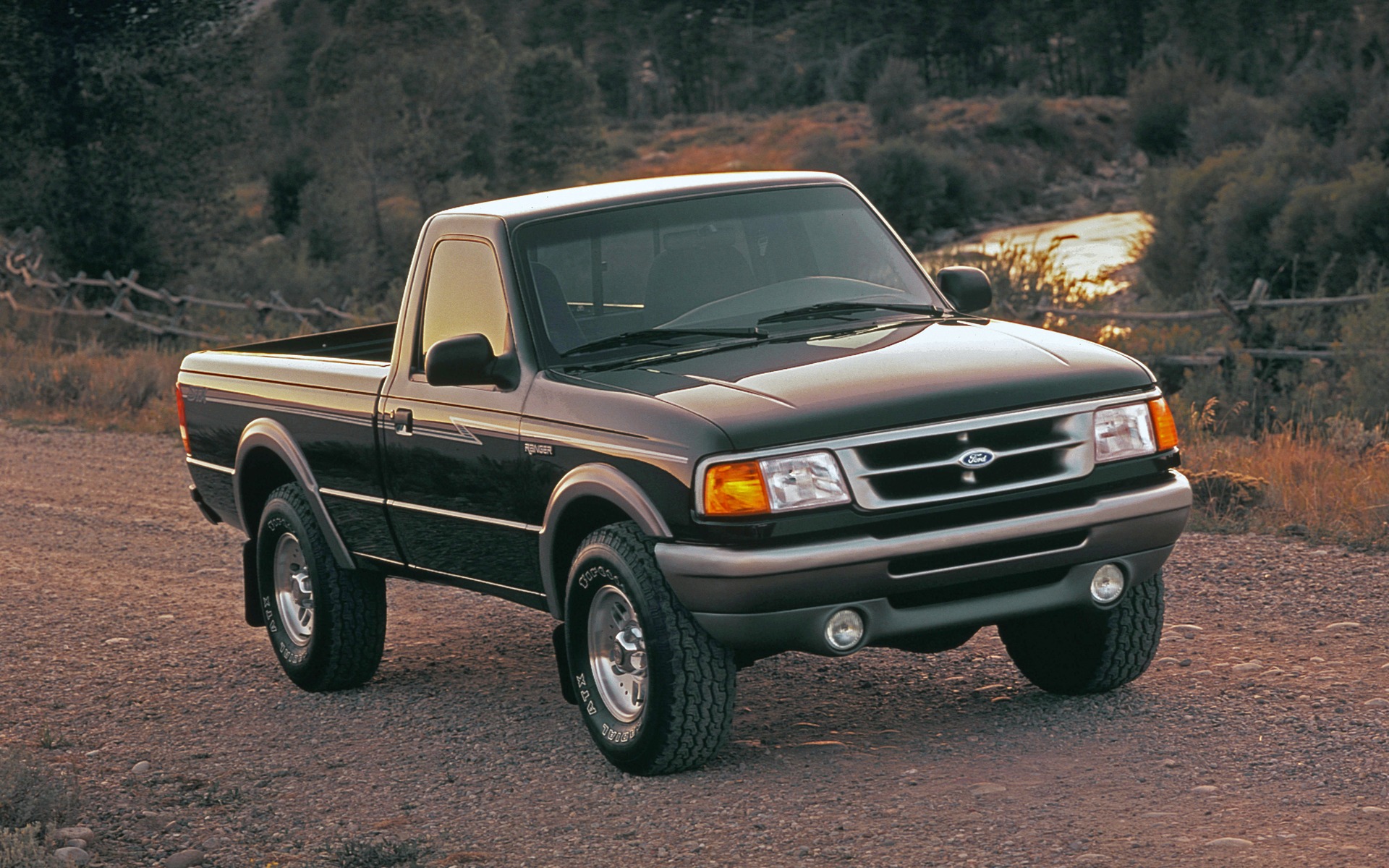 <p>Ford Ranger STX 1996</p>