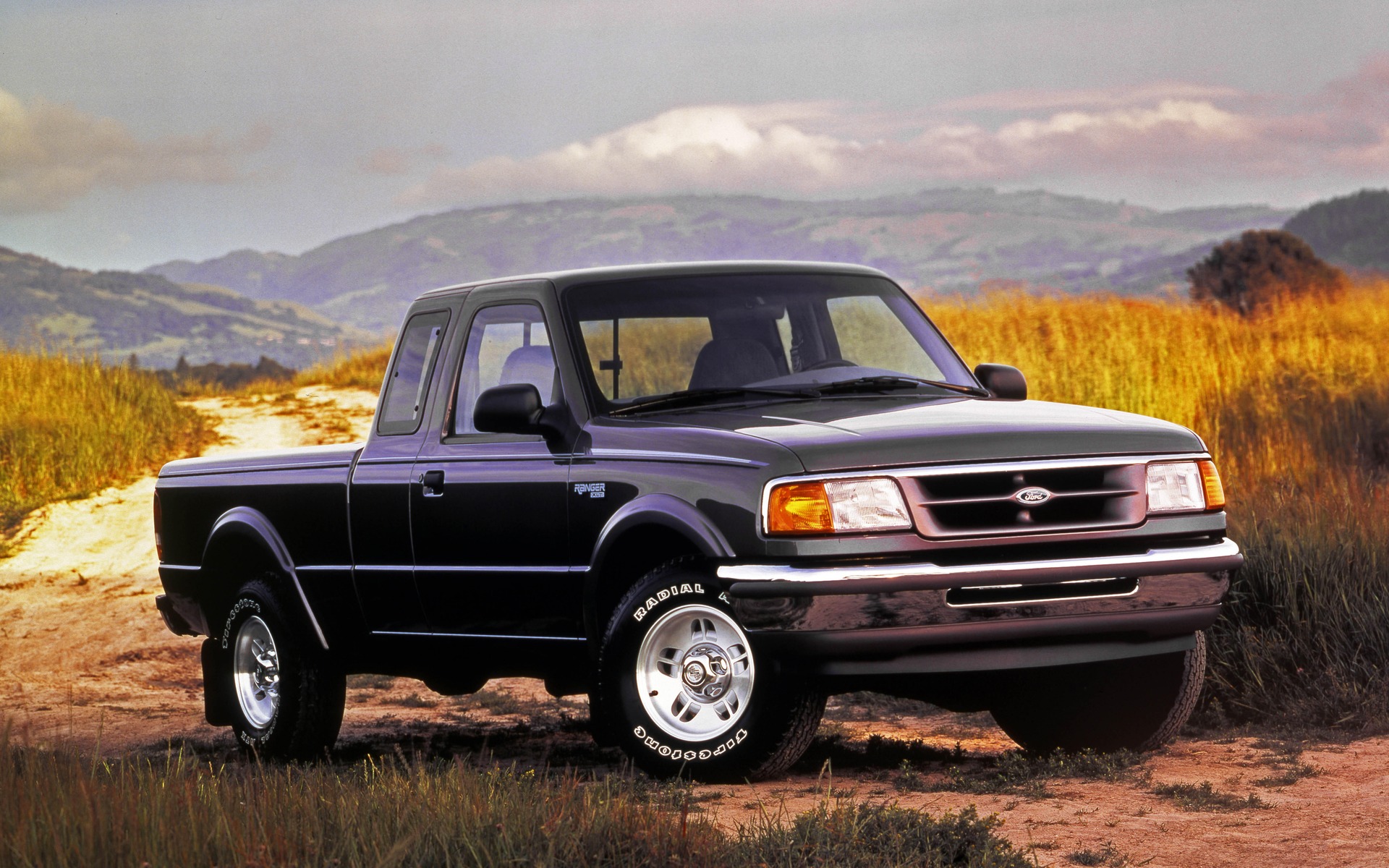 <p>Ford Ranger XLT 1996</p>