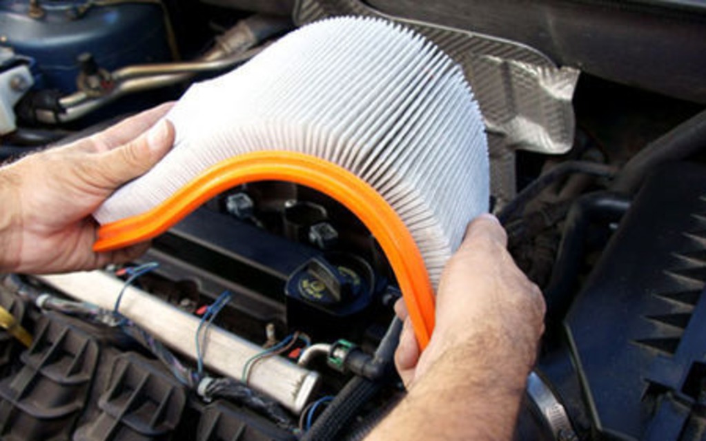 Le filtre à air : un élément indispensable à votre voiture