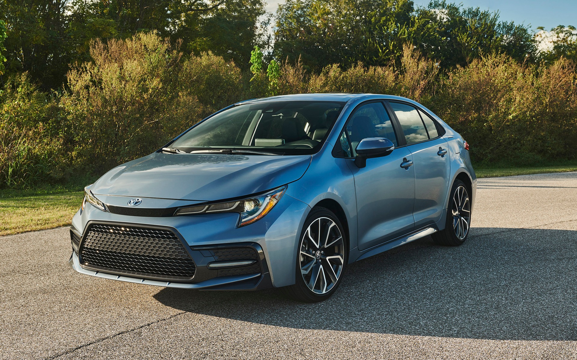 Surprise! Toyota Unveils the New 2020 Corolla - The Car Guide