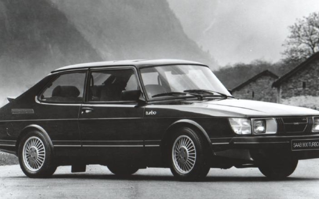 <p>D&eacute;licieusement diff&eacute;rente! Saab Turbo 1979</p>