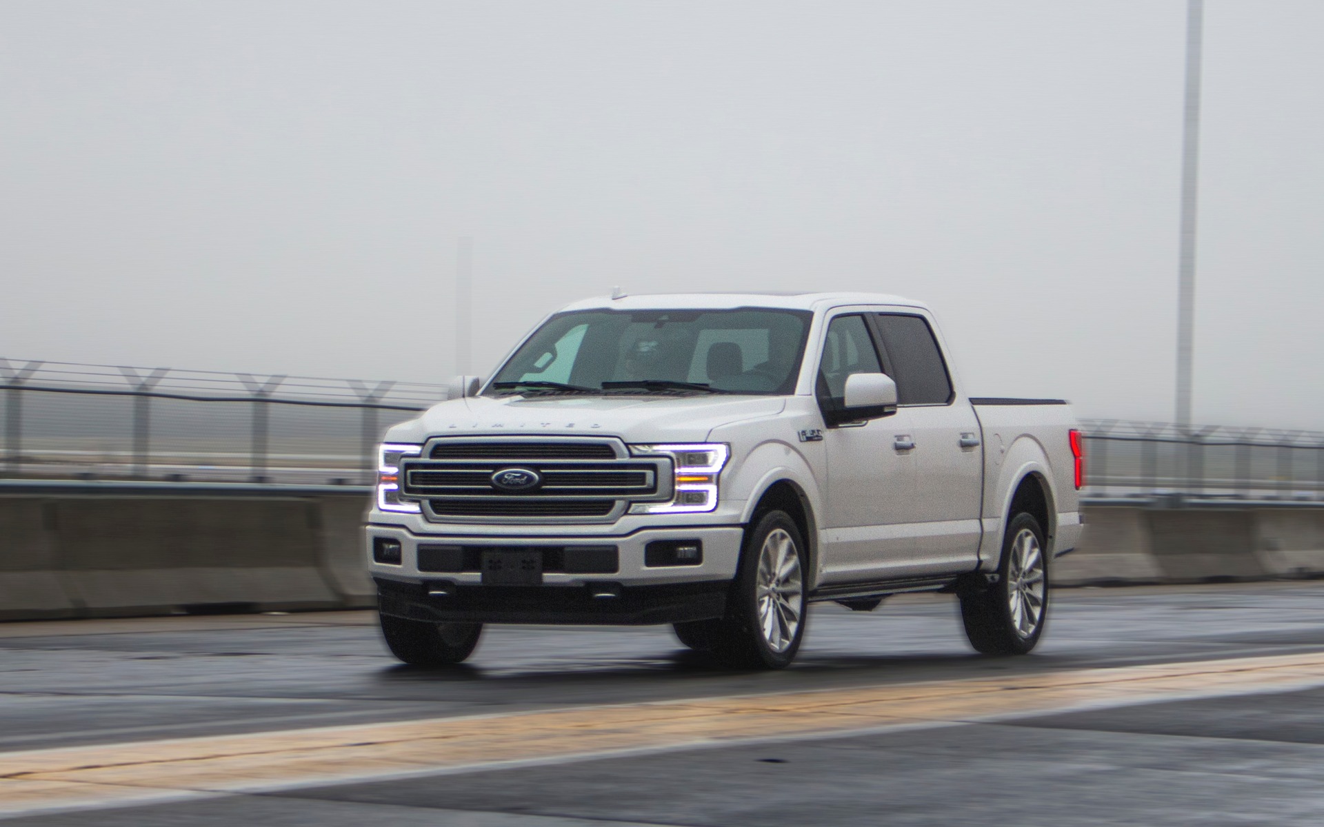 <p>2018 Ford F-150 Limited</p>
