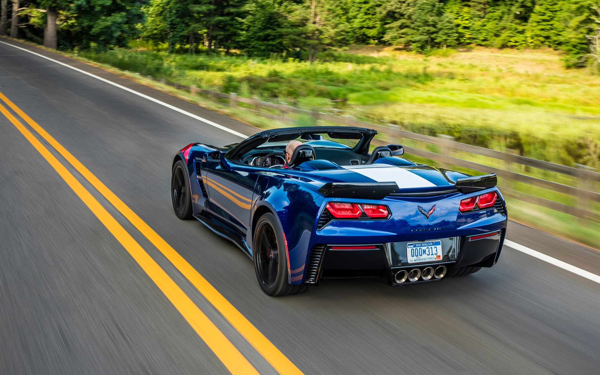 <p>Chevrolet Corvette Grand Sport</p>