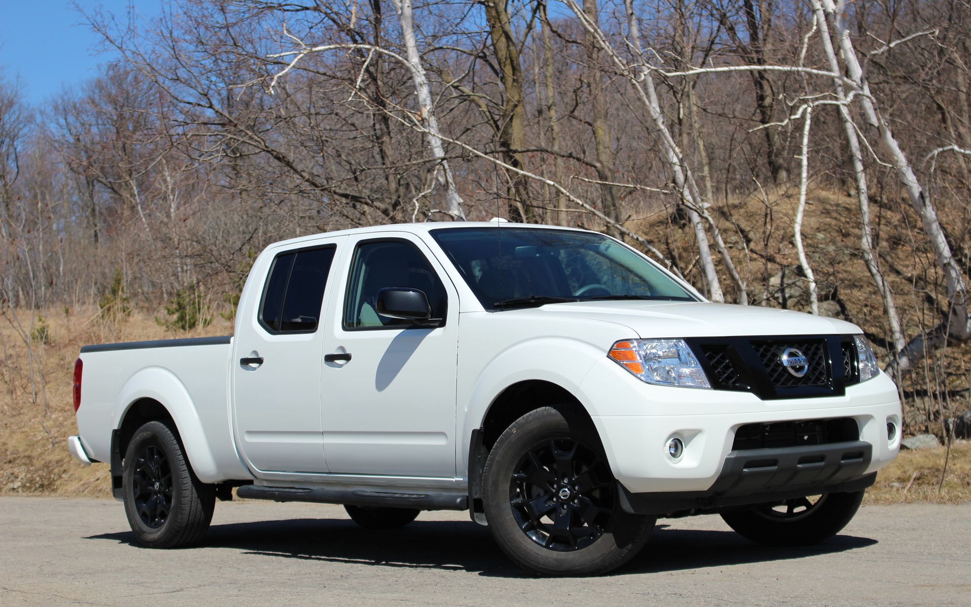 nissan frontier 2011 4x2 manual