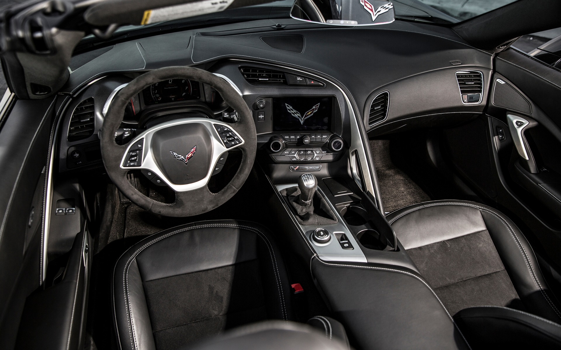 <p>Chevrolet Corvette Stingray 2019</p>