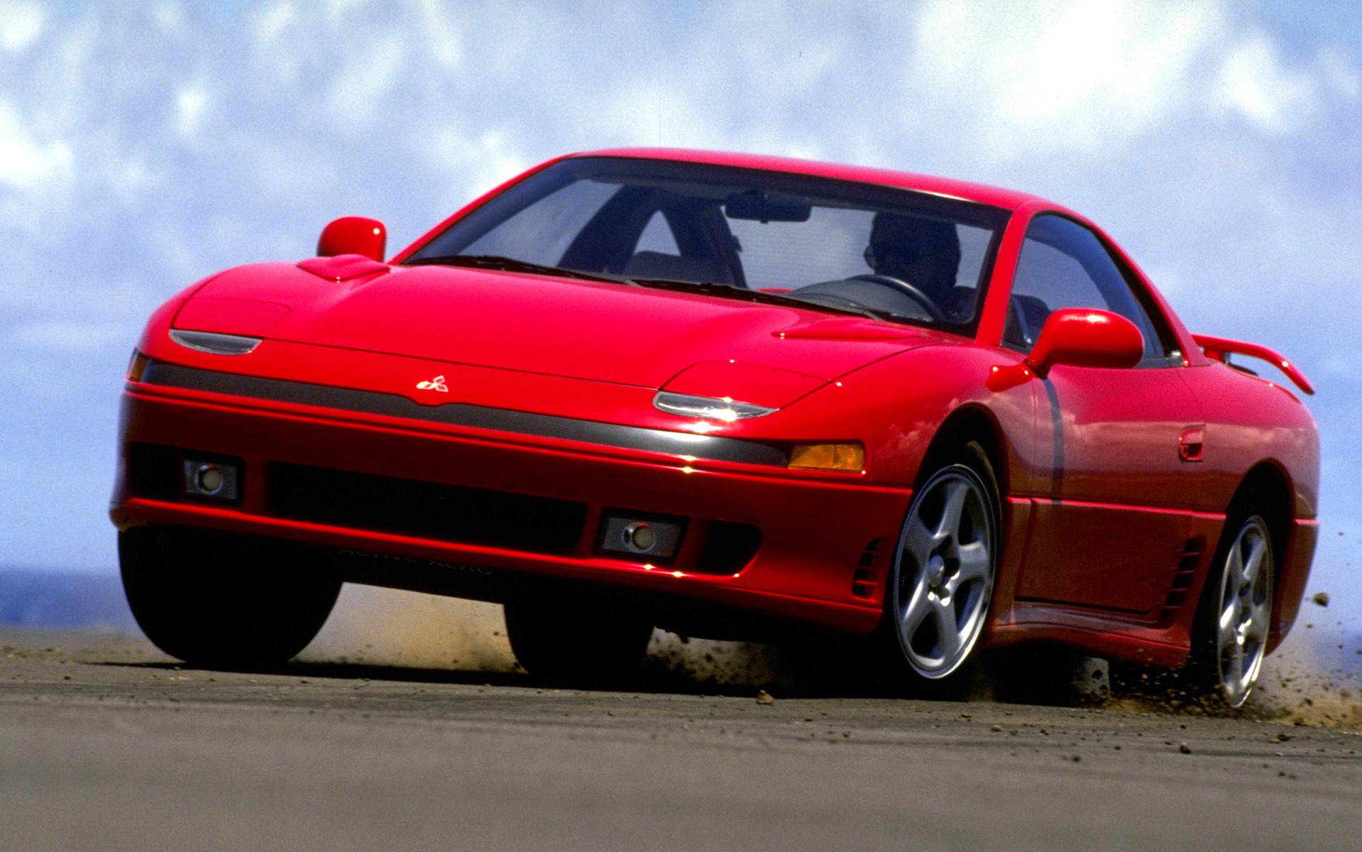 <p>Mitsubishi 3000GT (1990-2000). Cousin of the Dodge Stealth.</p>
