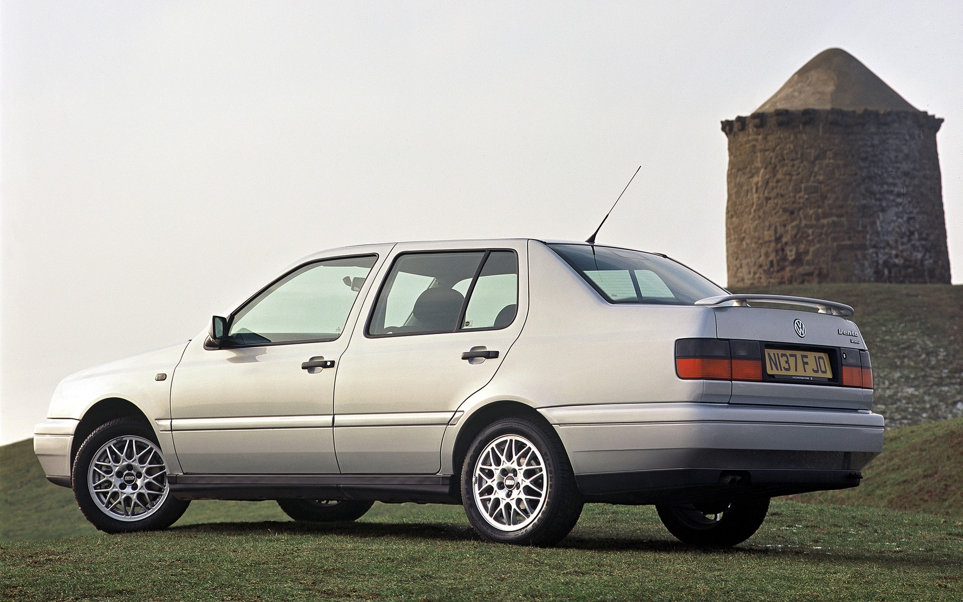 <p>Volkswagen Jetta<br>G&eacute;n&eacute;ration #3 (1993-1998)</p>