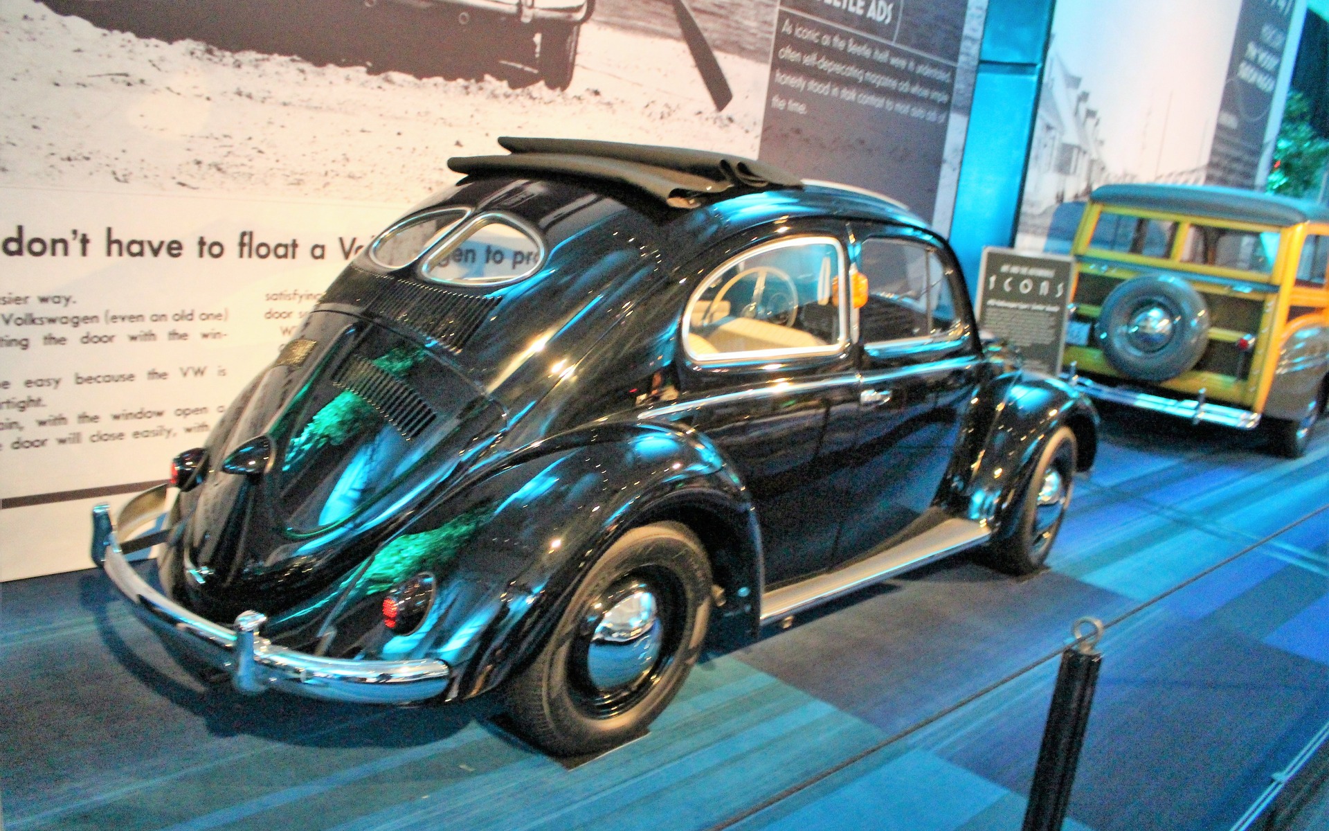 <p>1952 Volkswagen Beetle Type 1 "Zwitter"</p>