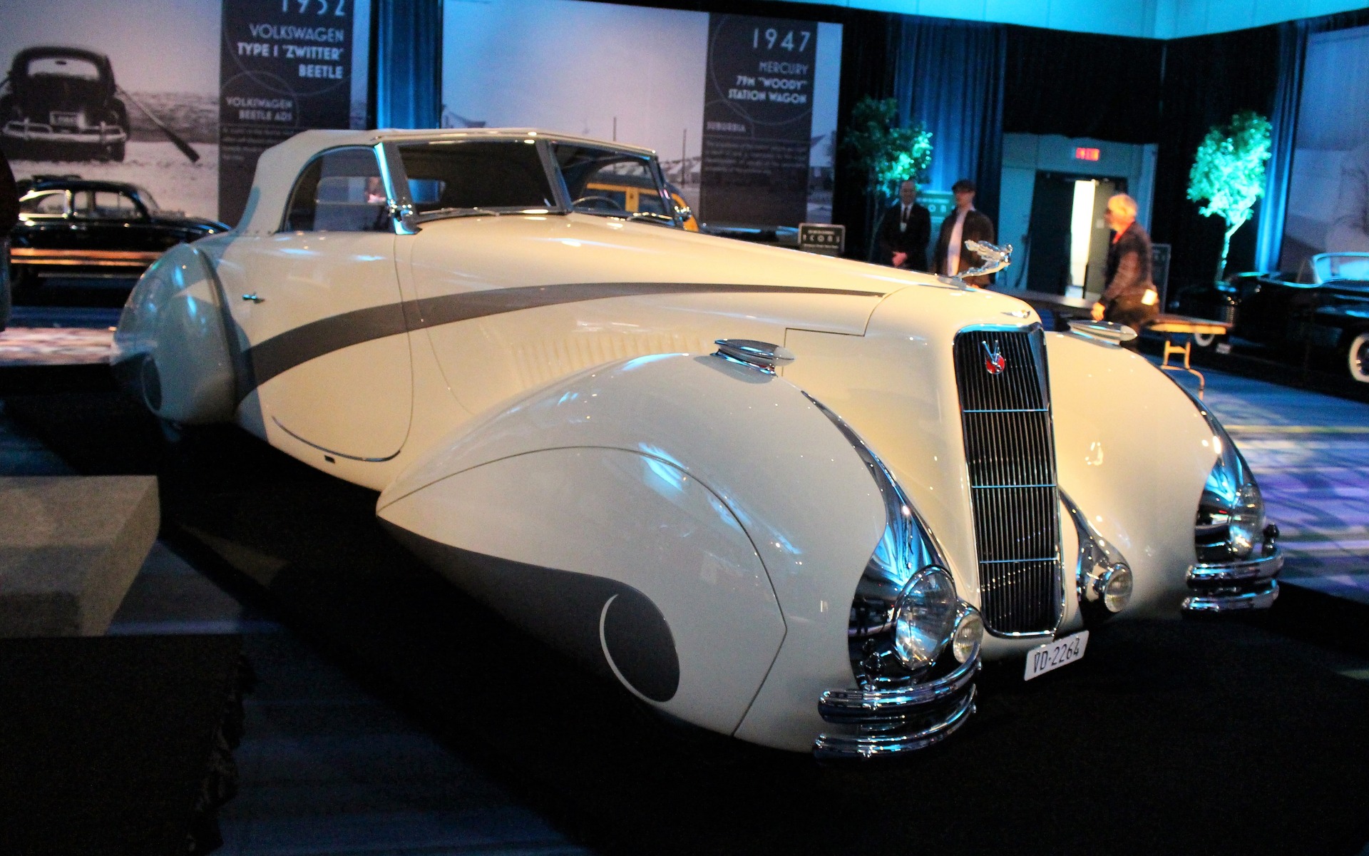 <p>1937 Cadillac Series 90 Roadster with Coachwork by Hartmann</p>