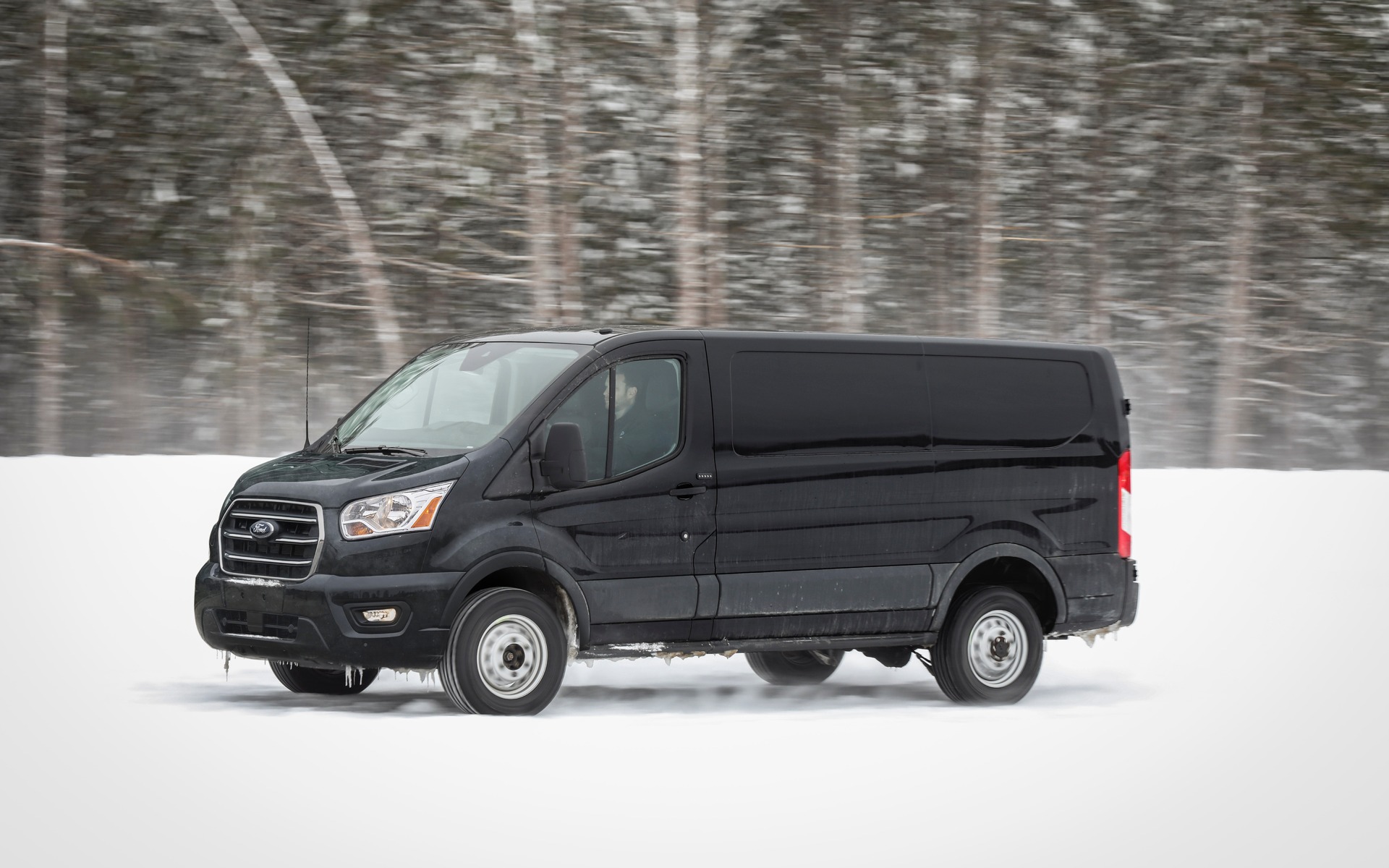 Here’s the 2020 Ford Transit - 13/18