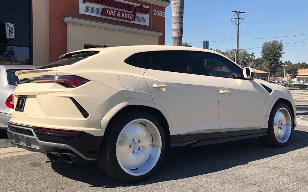 Le Lamborghini Urus de Kanye West a l'air de ça - Guide Auto