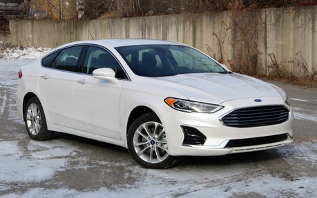 2019 Ford Fusion Energi Soon To Be Unplugged The Car Guide