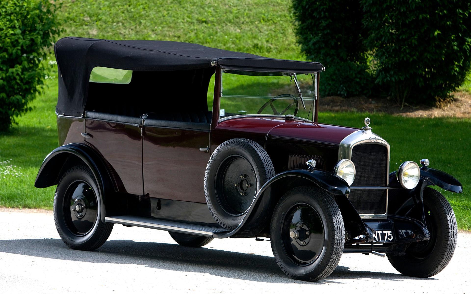 <p>Peugeot Type 173&nbsp;1924 (1002 unit&eacute;s)</p>