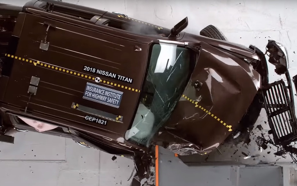 <p>Nissan Titan passenger-side small overlap front test</p>