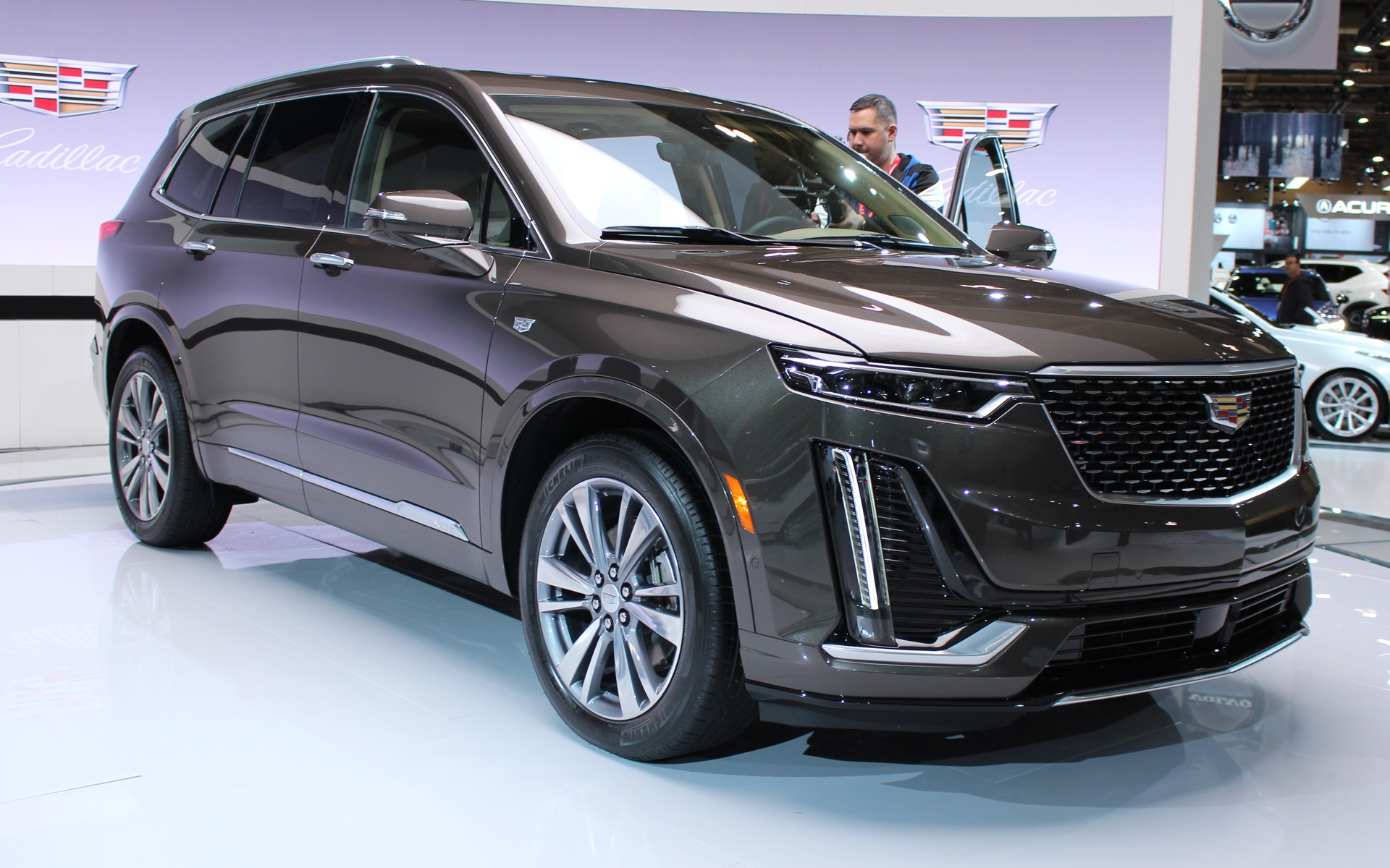 <p>Cadillac XT6&nbsp;2020</p>