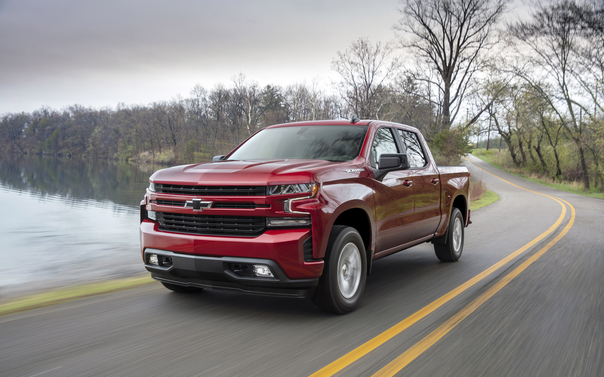 Chevrolet Silverado 2019: Nouveaux moteurs et encore plus de