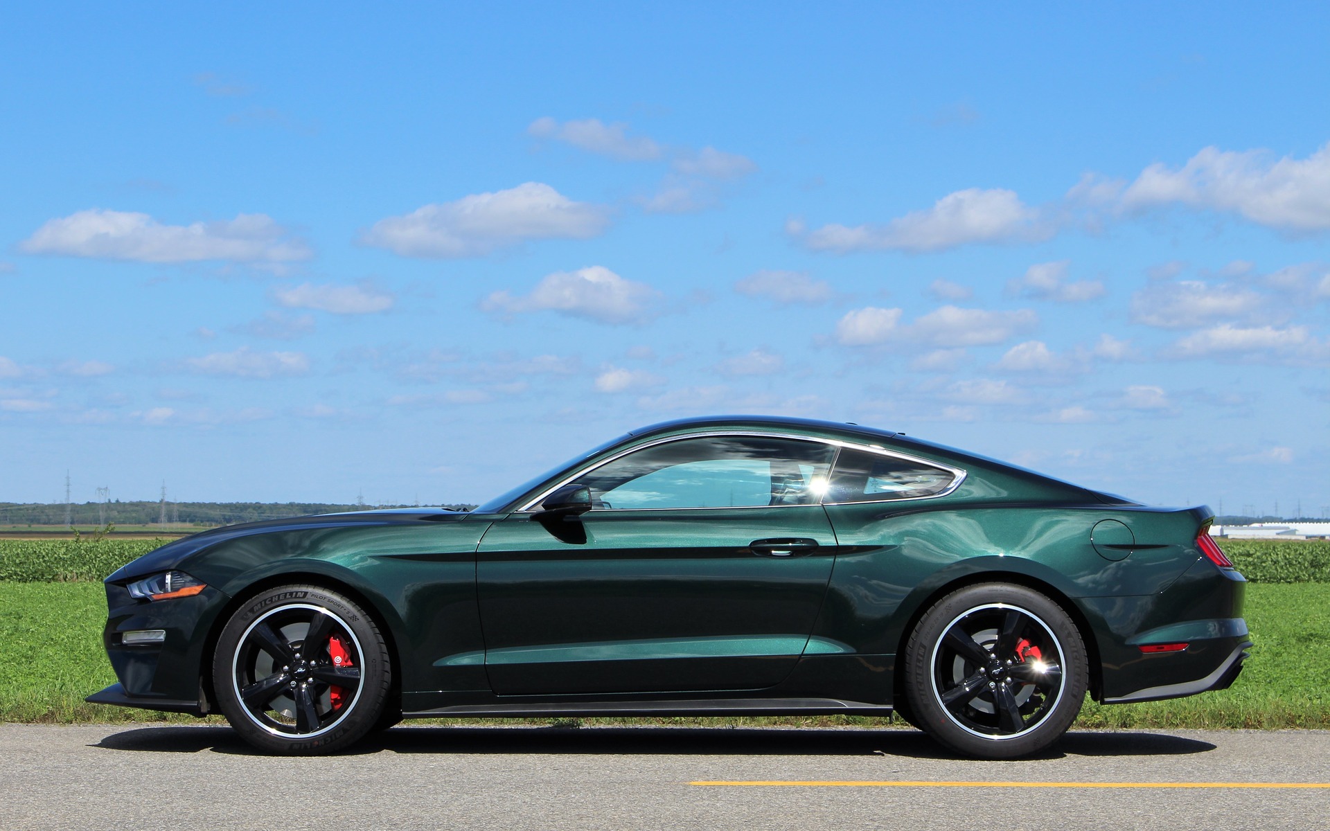 Retour de la Mustang Bullitt pour 2018 ... 380411_2019_Ford_Mustang