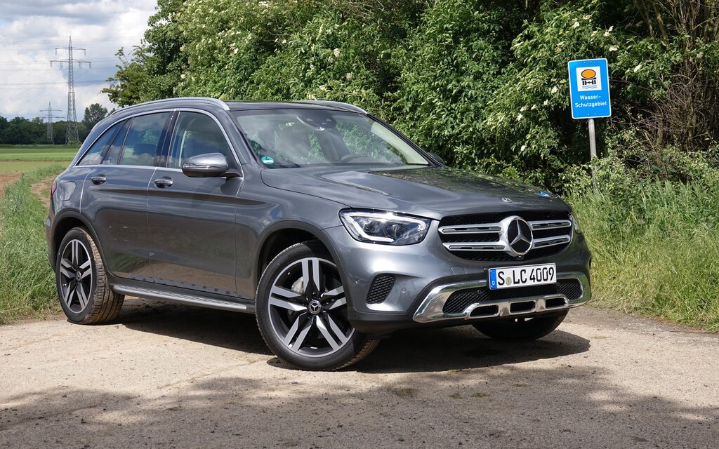 2020 MercedesBenz GLC Refreshed and Rejuvenated The