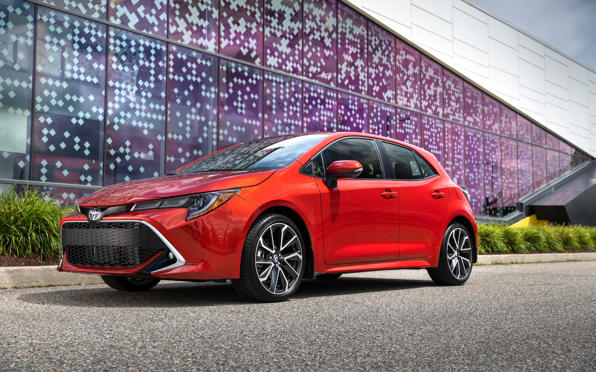 Top 10 2019 Best Resale Value Cars [Toyota Dominates the List]