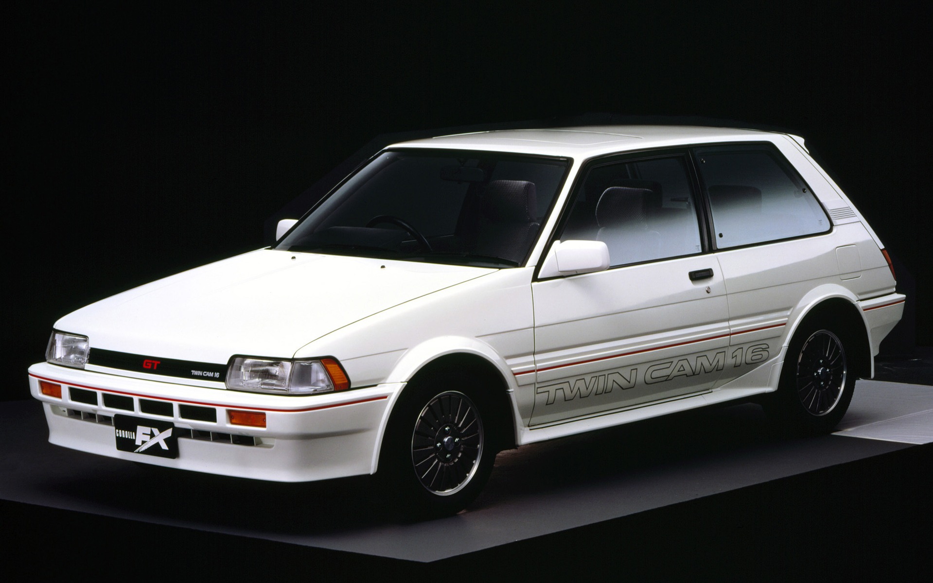 <p>Toyota Corolla FX<br>1987-1988</p>