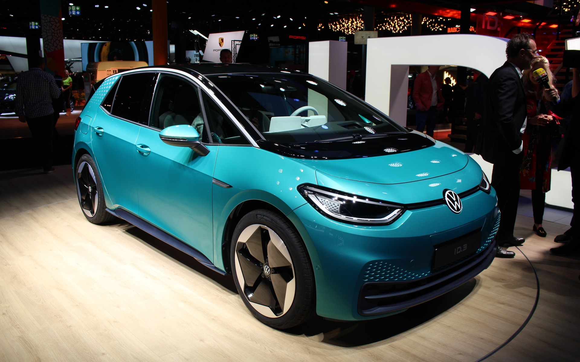 Updated VW logo makes its debut on ID 3 electric car at Frankfurt auto show