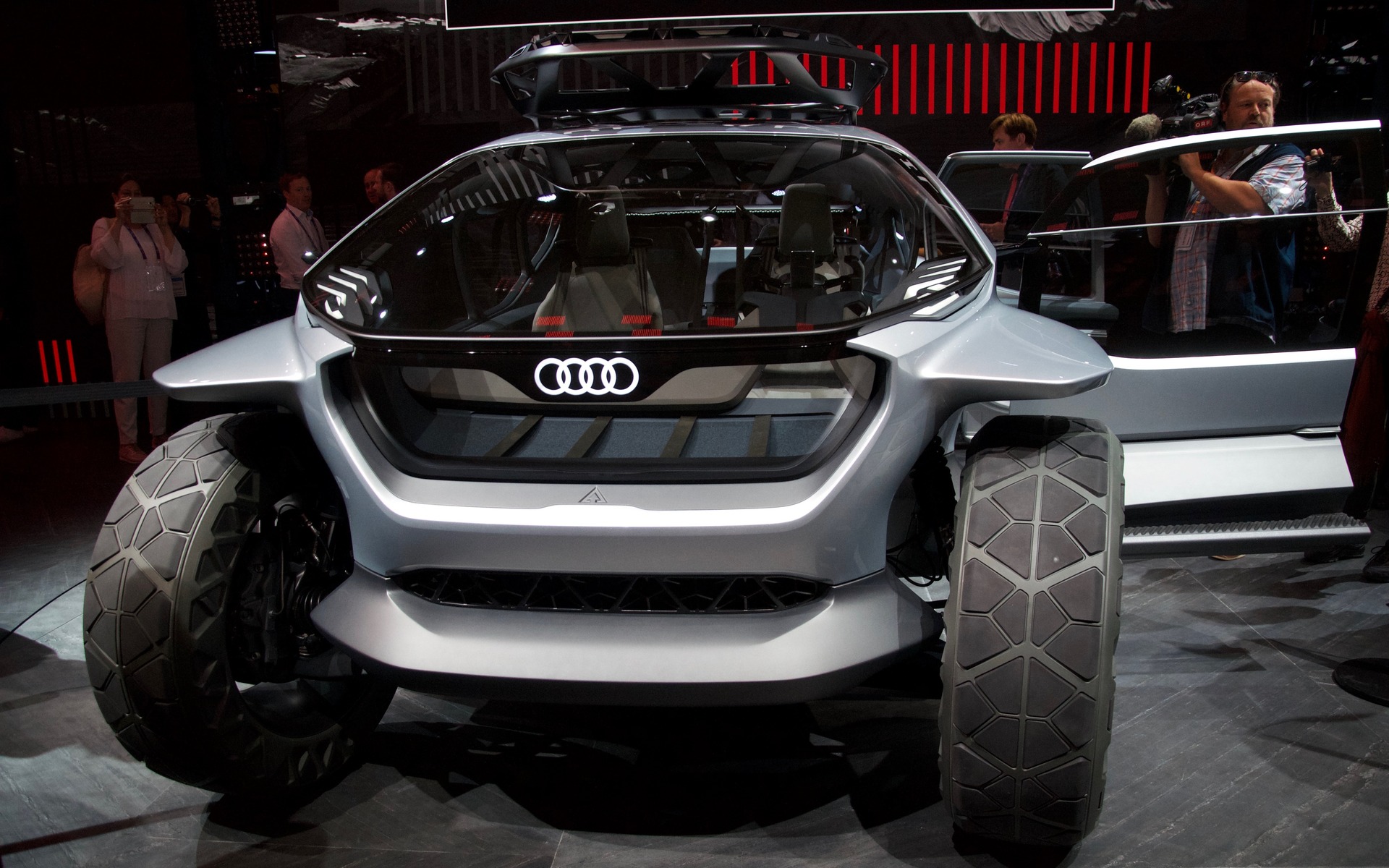 <p>Audi AI:TRAIL quattro</p>