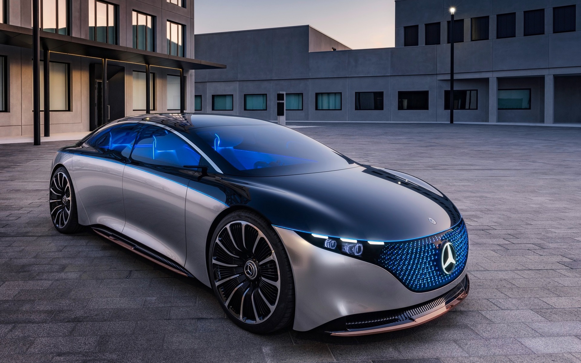 Mercedes electric car 700 km deals range