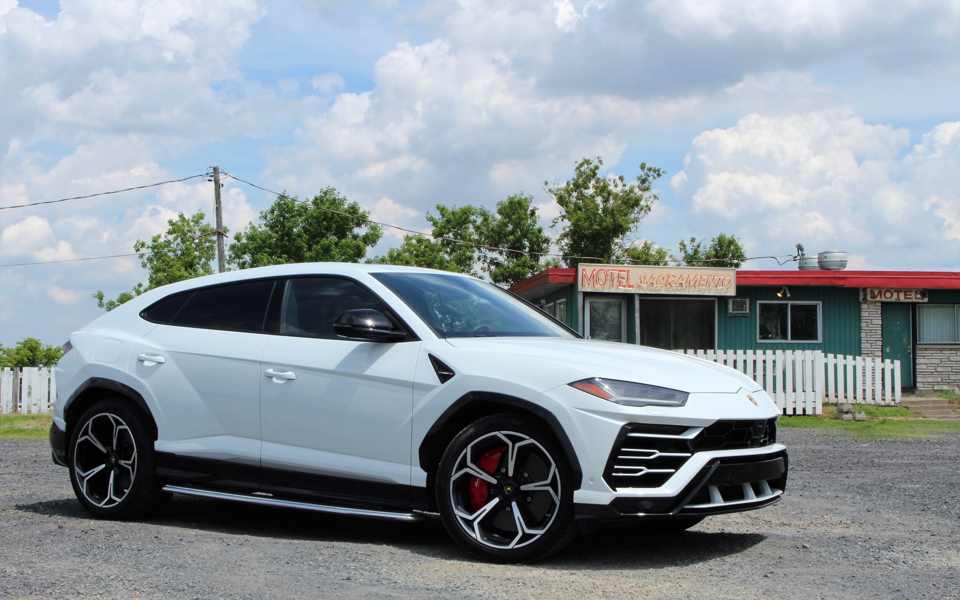 Lamborghini Urus Twin