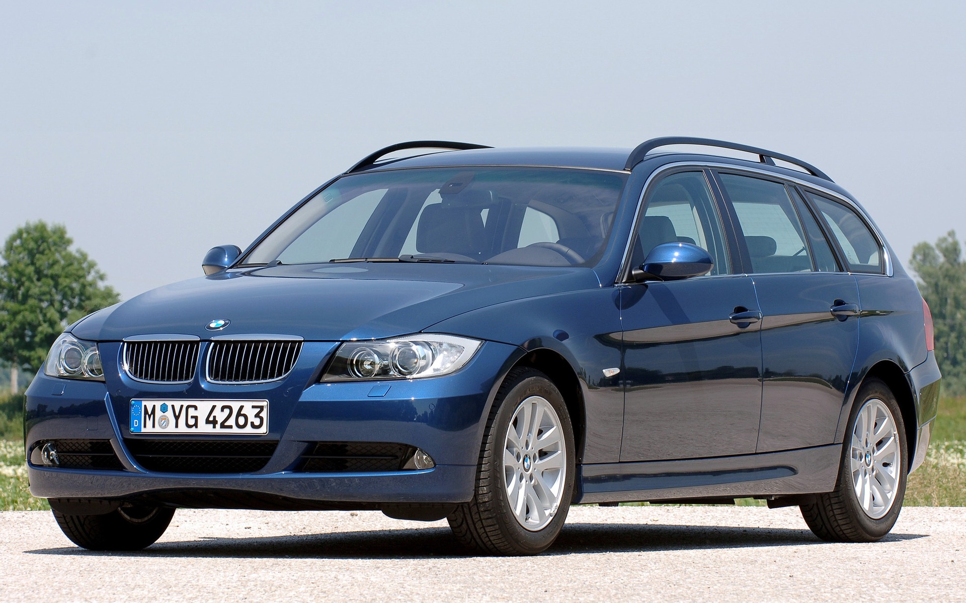 <p>BMW 3 Series<br> Fifth generation, E90 (2006-2012)</p>
