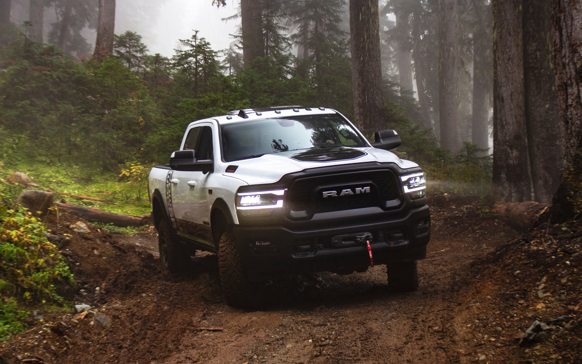 Dodge Ram 2500 Power Wagon off Road