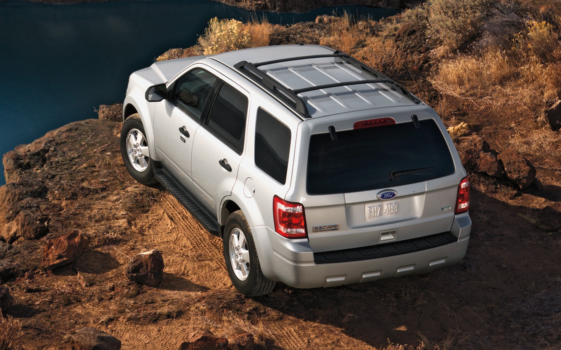 <p><strong>Ford Escape</strong><br>Second generation (2008-2012)</p>