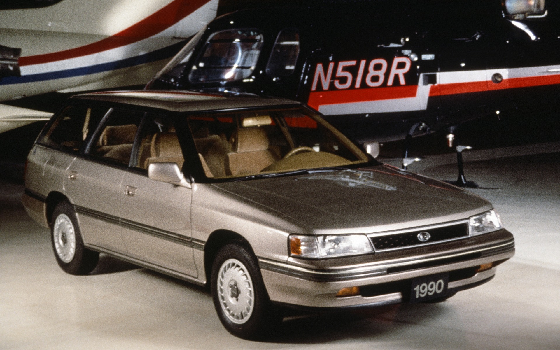 <p>Subaru Legacy familiale 1990</p>
