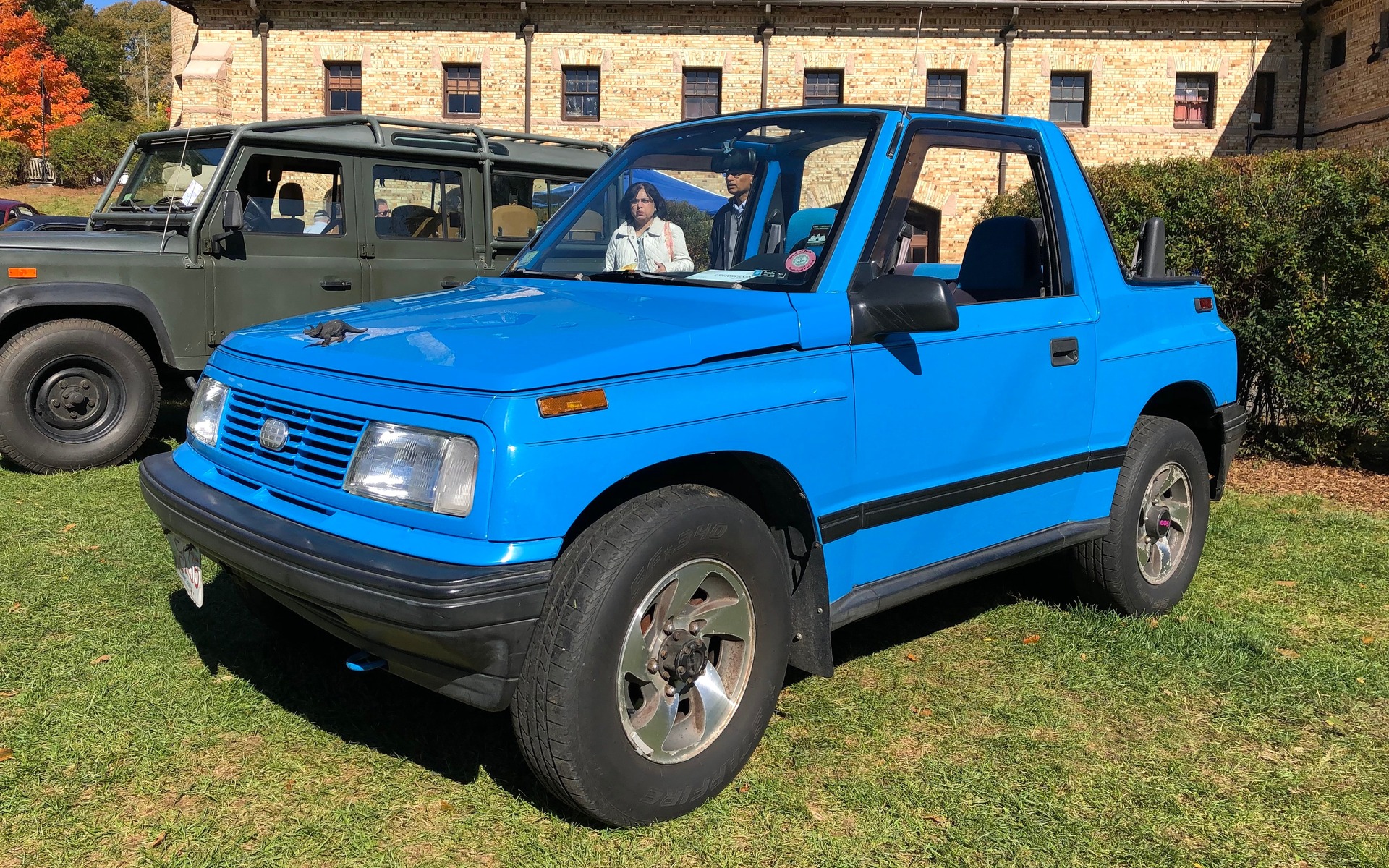 <p><strong>Geo Tracker 1993</strong></p>