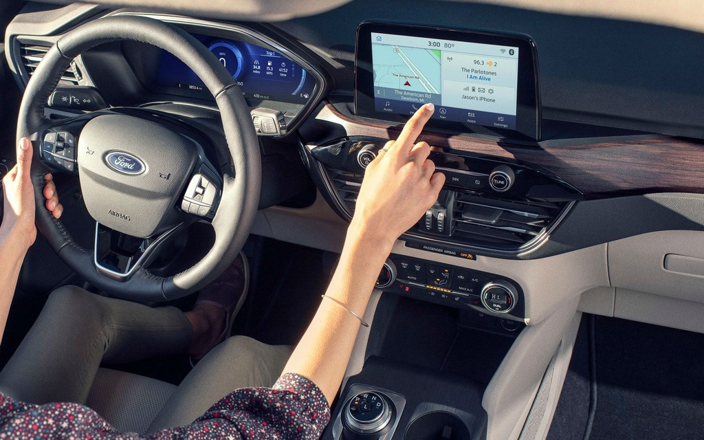 2021 Ford Edge Gets SYNC 4 With 12-inch Display - The Car Guide