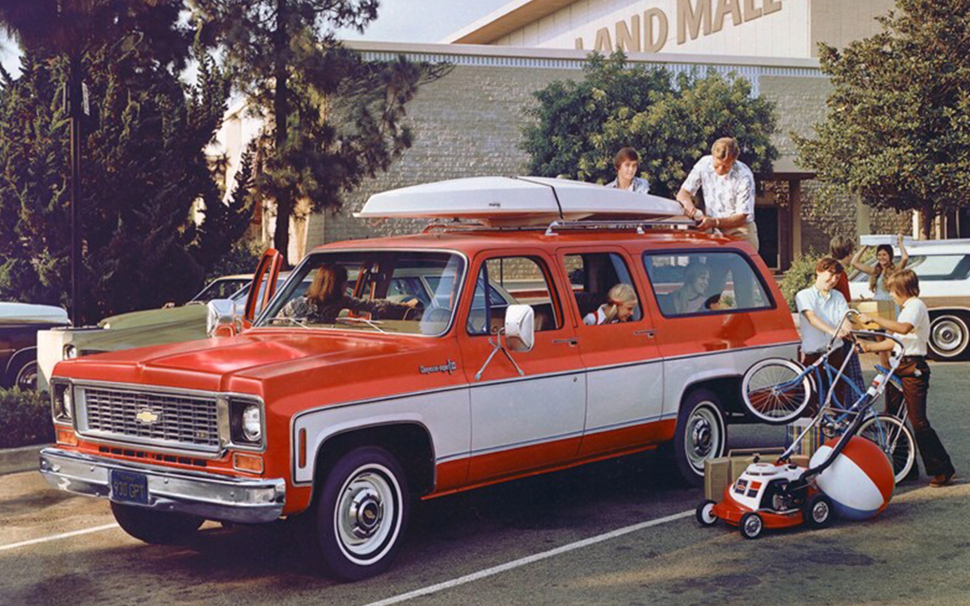 <p>Chevrolet Suburban 1974</p>
