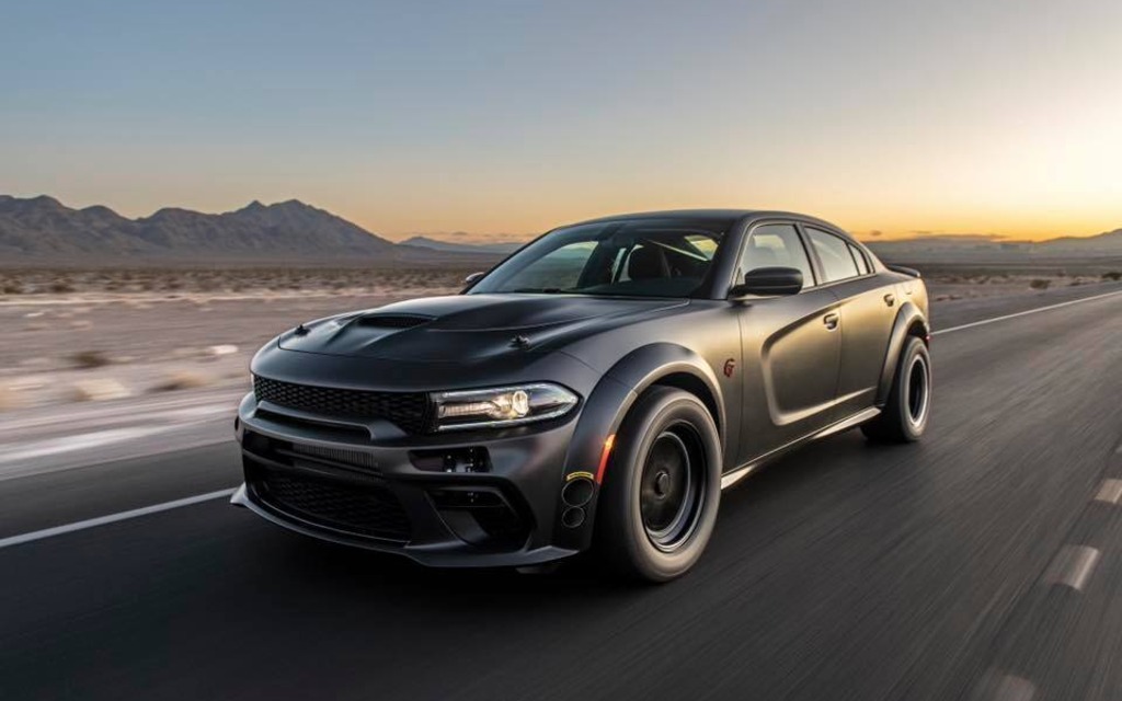 This Custom Dodge Charger Has AWD and 1,525 Horsepower - The Car Guide