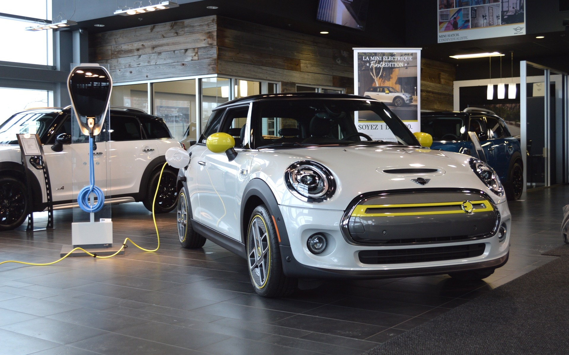 Electric Mini Cooper Se Lands In Canada Pricing Announced The