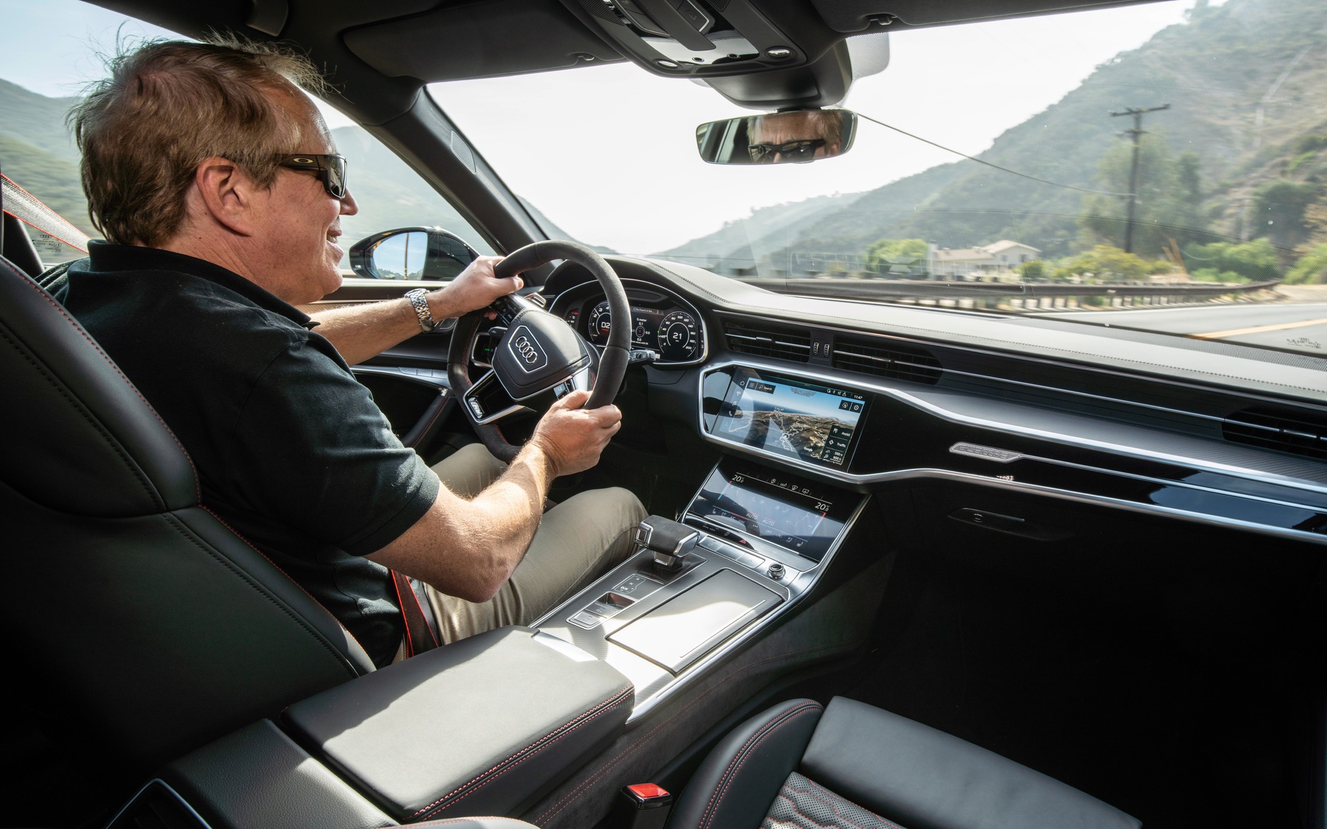 <p>Audi RS 6 Avant 2020</p>