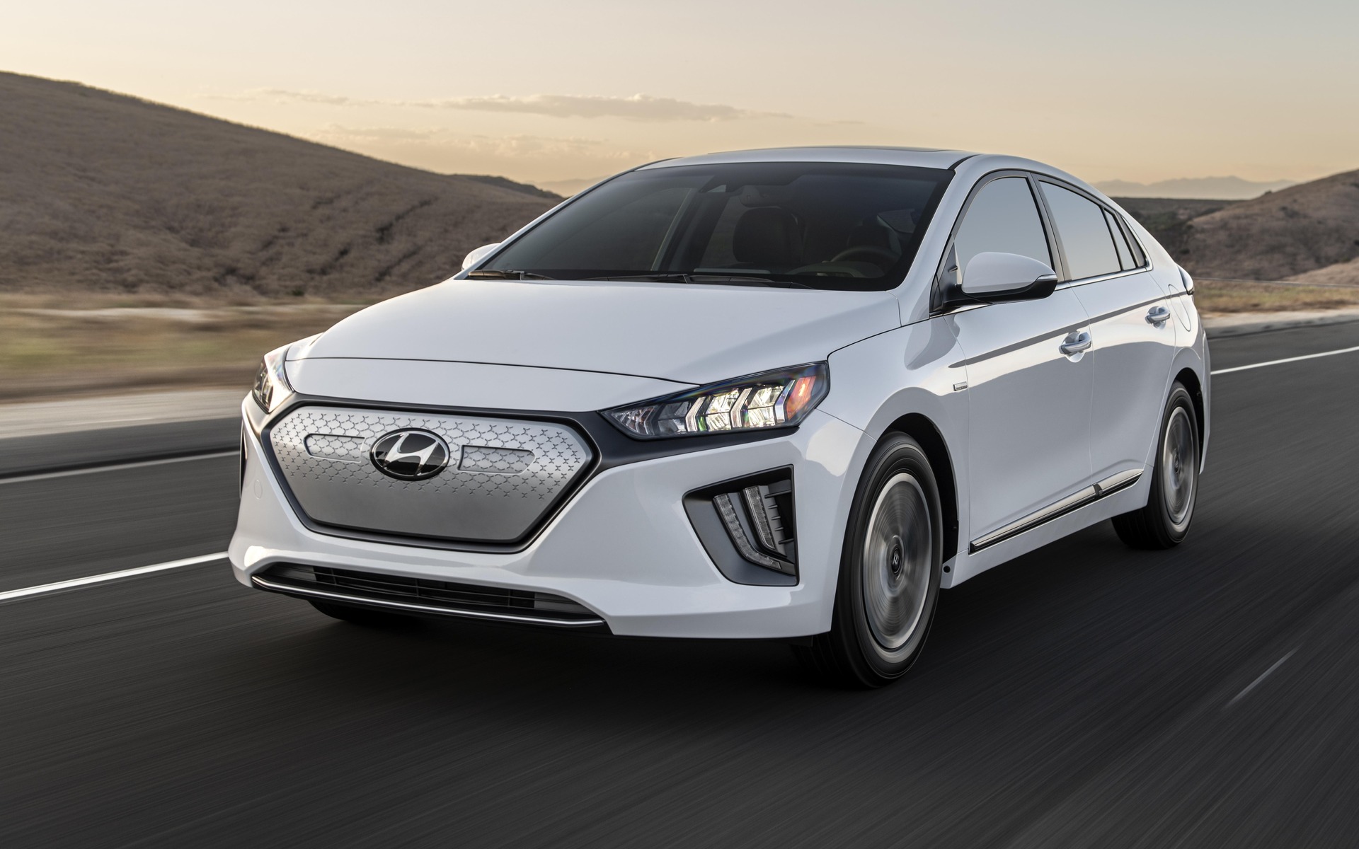 2020 Hyundai IONIQ Lineup Gets a Proper Mid-cycle Update - The Car Guide