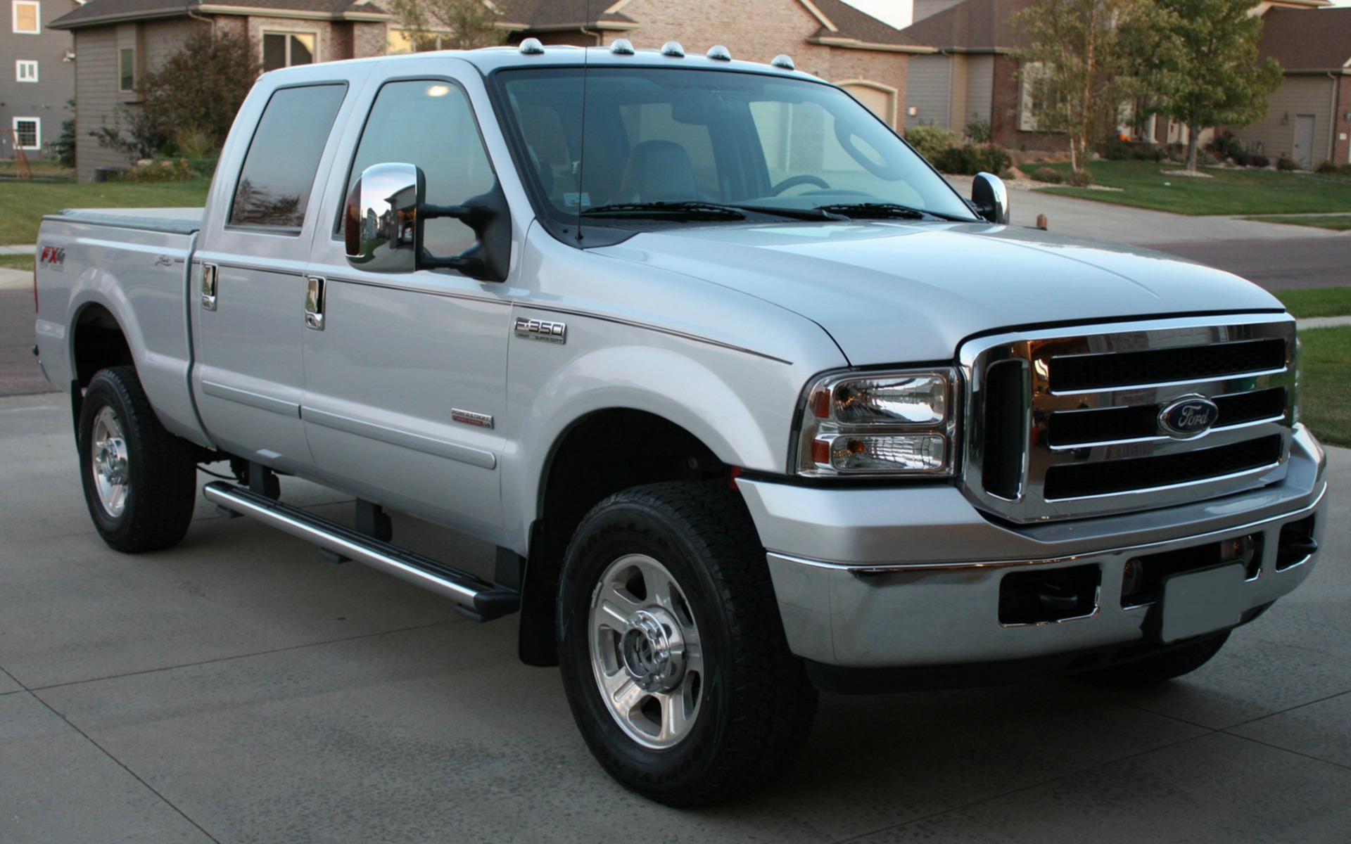 <p><strong>3. 2005 Ford F-350 4x4</strong></p>